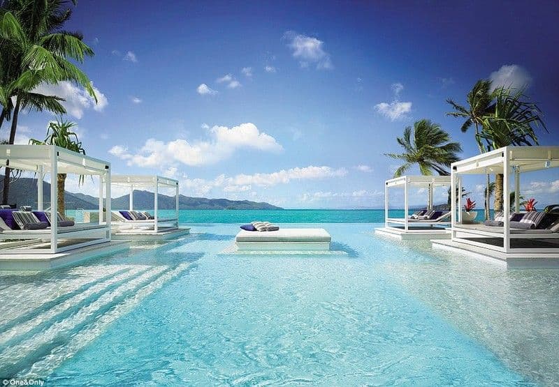 The 6 Best Luxury Hotels In Maldives Image