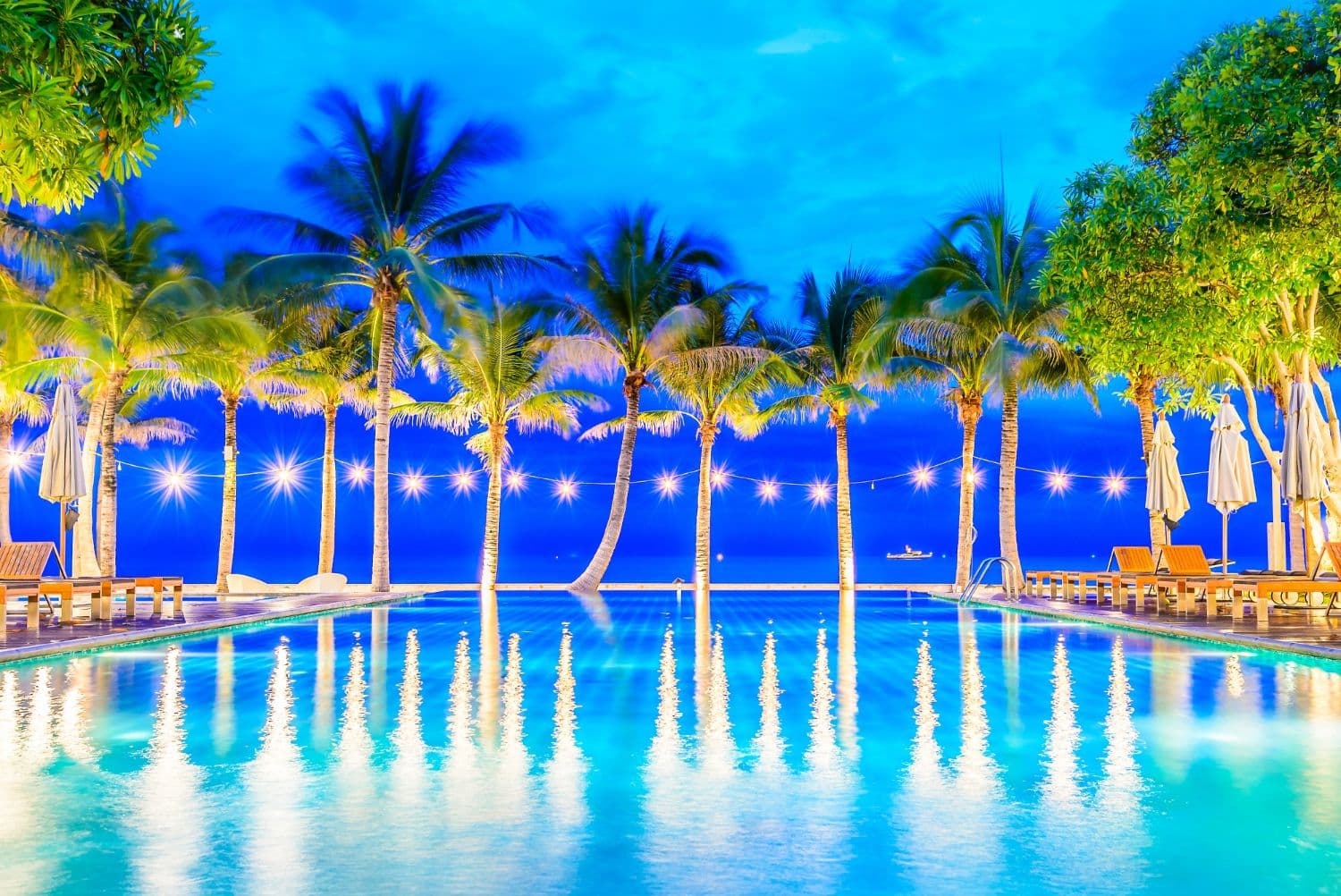 5 Star Beach Vacations Image