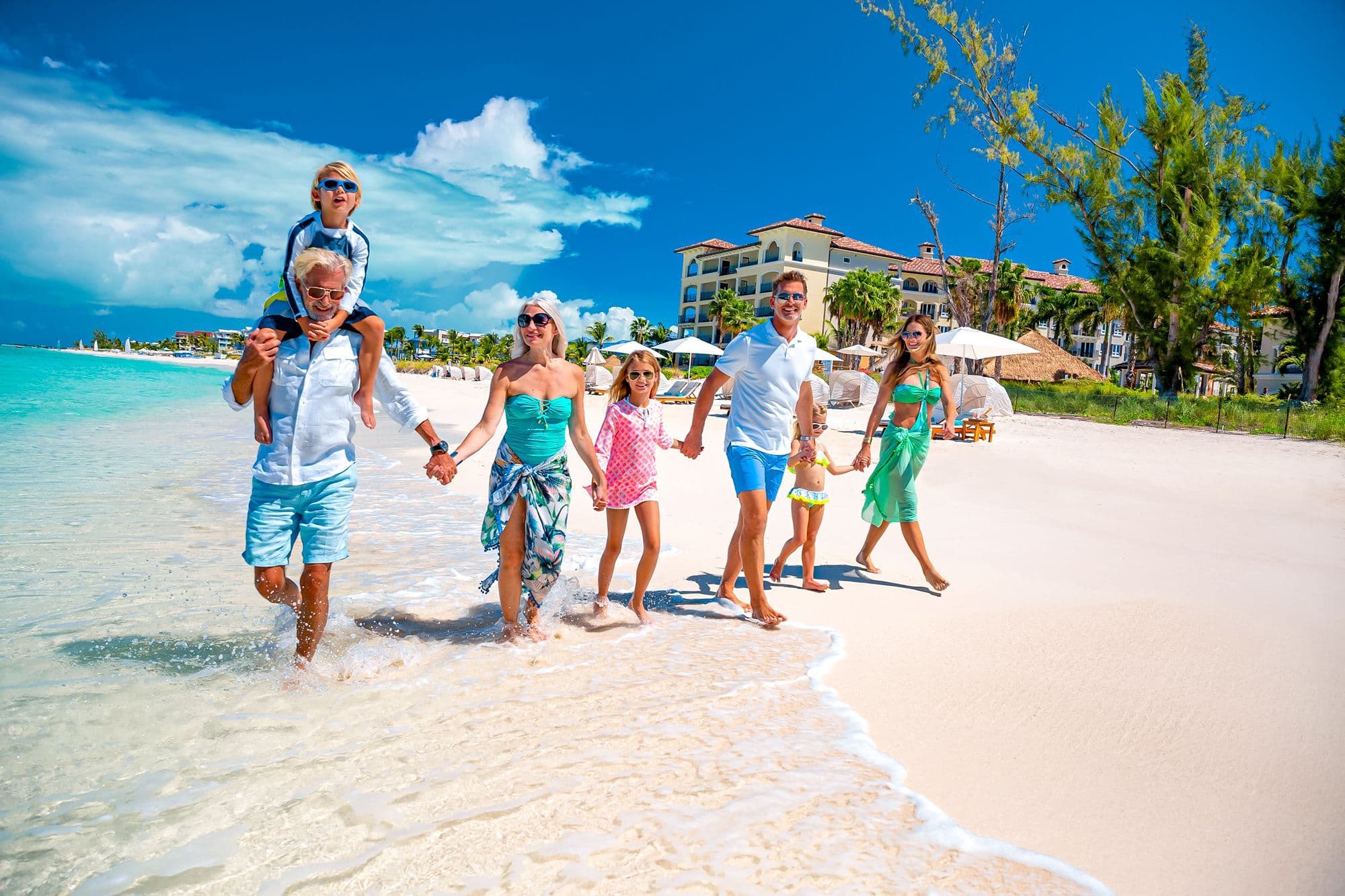 Traveling Tips For Luxury Family Vacations Image