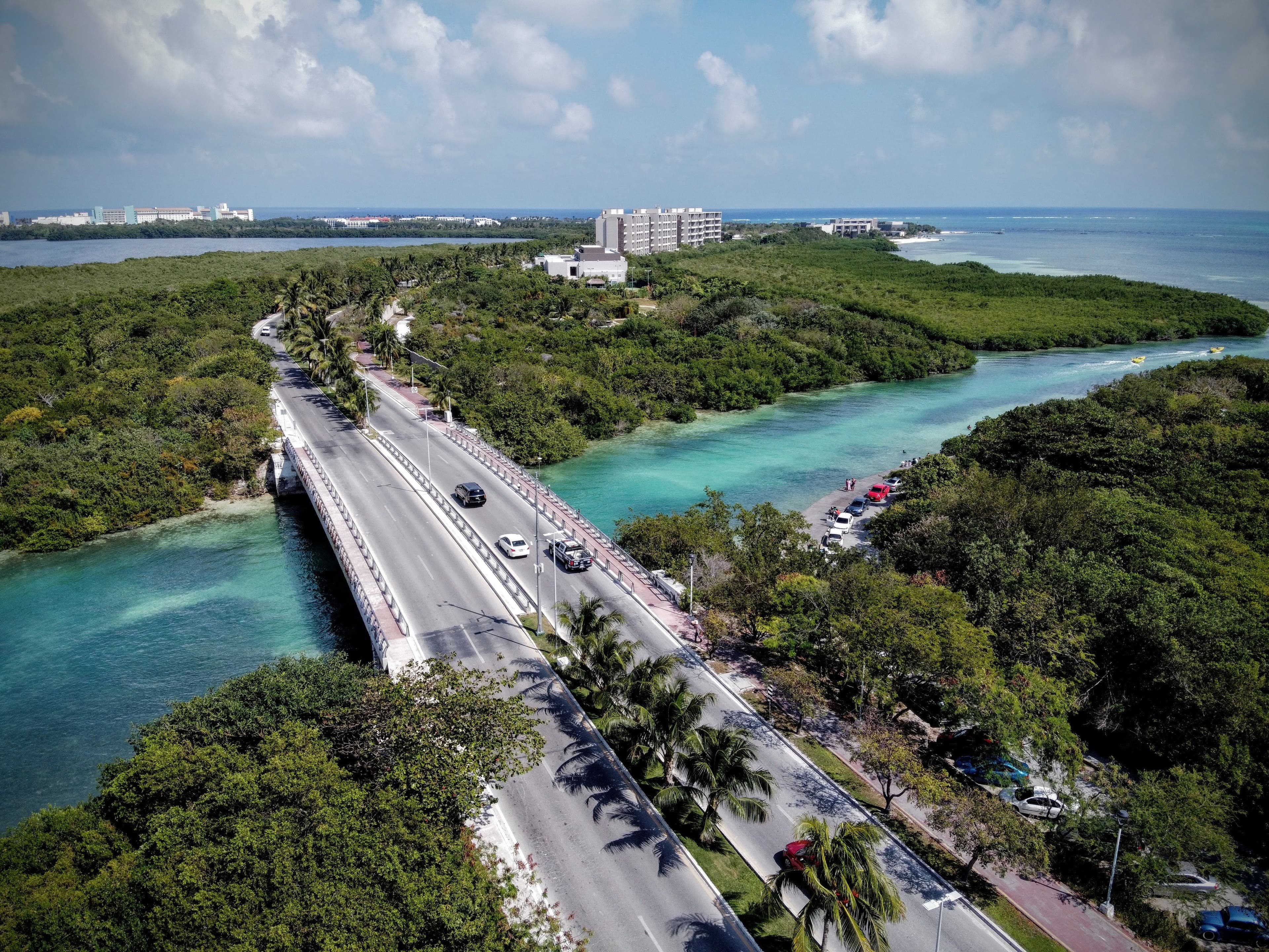 5 MOST EXCLUSIVE RESORTS IN CANCUN. Image