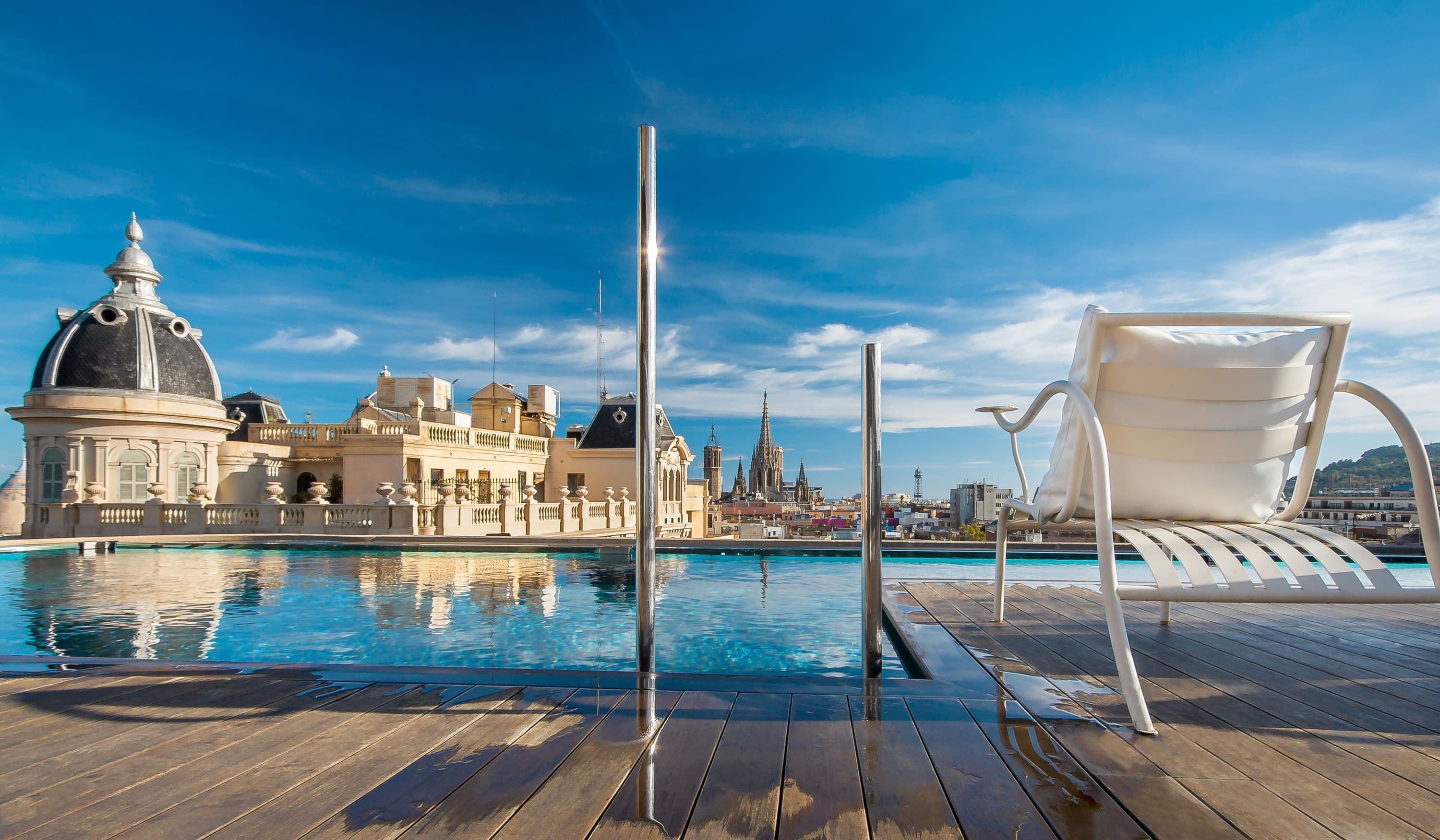 TOP 5 LUXURY HOTELS IN BARCELONA. Image